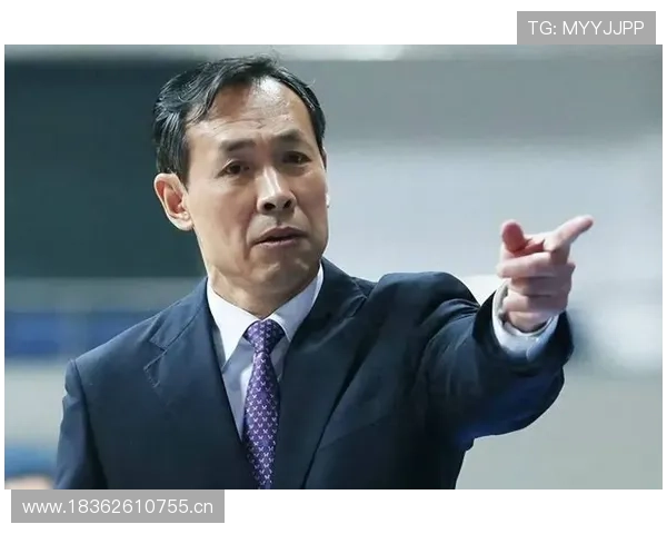 许利民:失利后深夜开会,赛季长难免出问题 许利民:失利后深夜开会,赛季长难免出问题